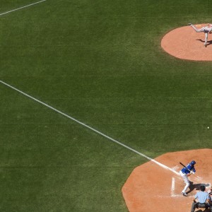 九游娱乐官方平台-电竞摄影师的视角：捕捉精彩瞬间与记录历史，电竞形象照