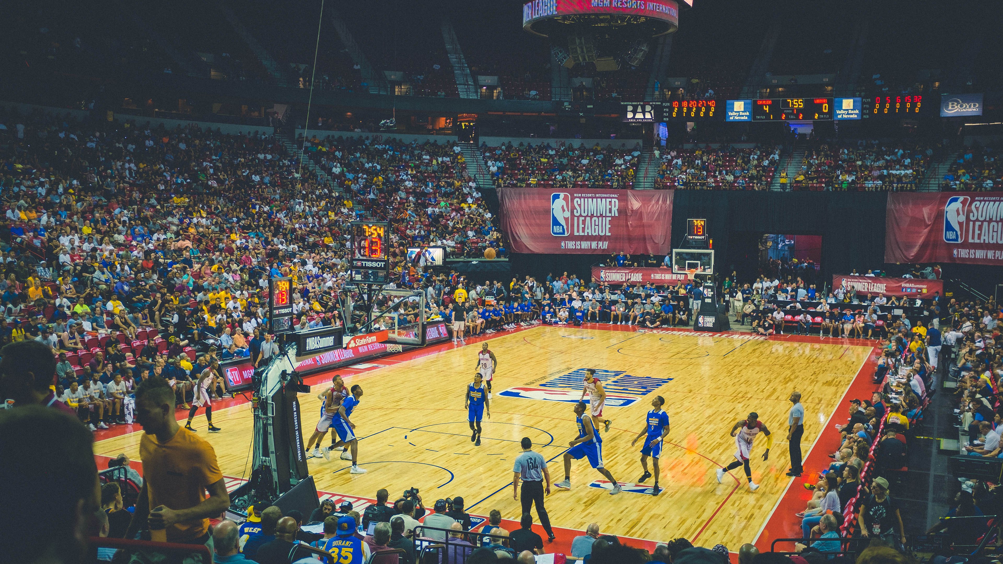 中国篮球裁判员培训班上线,提升裁判专业水平,中国篮球裁判员报名